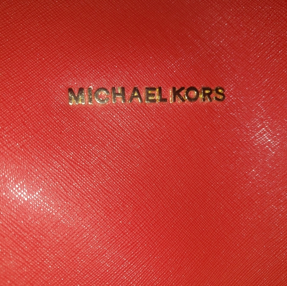 Michael Kors Saffiano Leather Large Tote Bag Like NEW - Picture 9 of 11